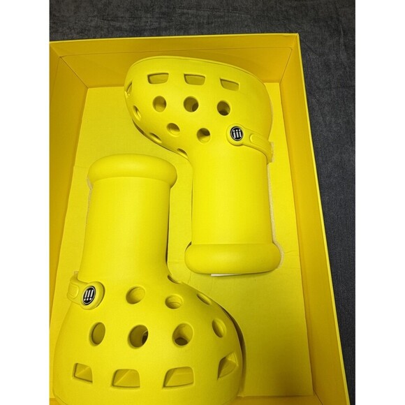 MSCHF X CROCS BIG YELLOW BOOTS CROCS SIZE 8 NEW WITH BOX main image 7